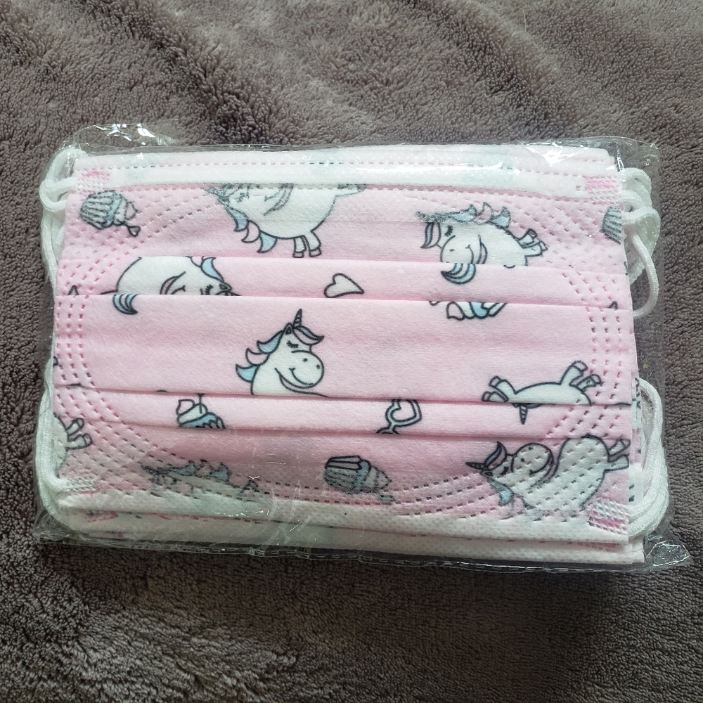 - 🦄💎🧁 Kids disposable face masks 💎🦄🧁 10 pack